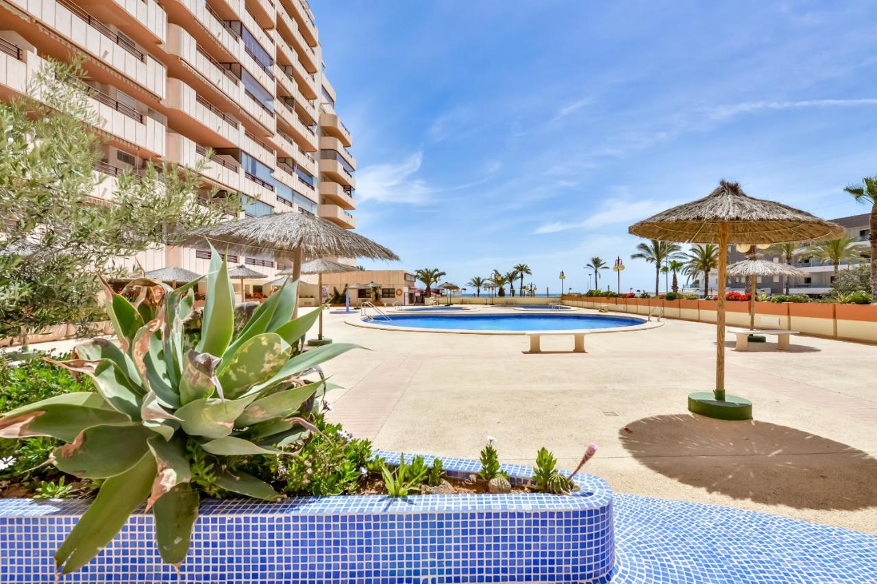 Apartamentos Zafiro Atico Calpe Ngoại thất bức ảnh