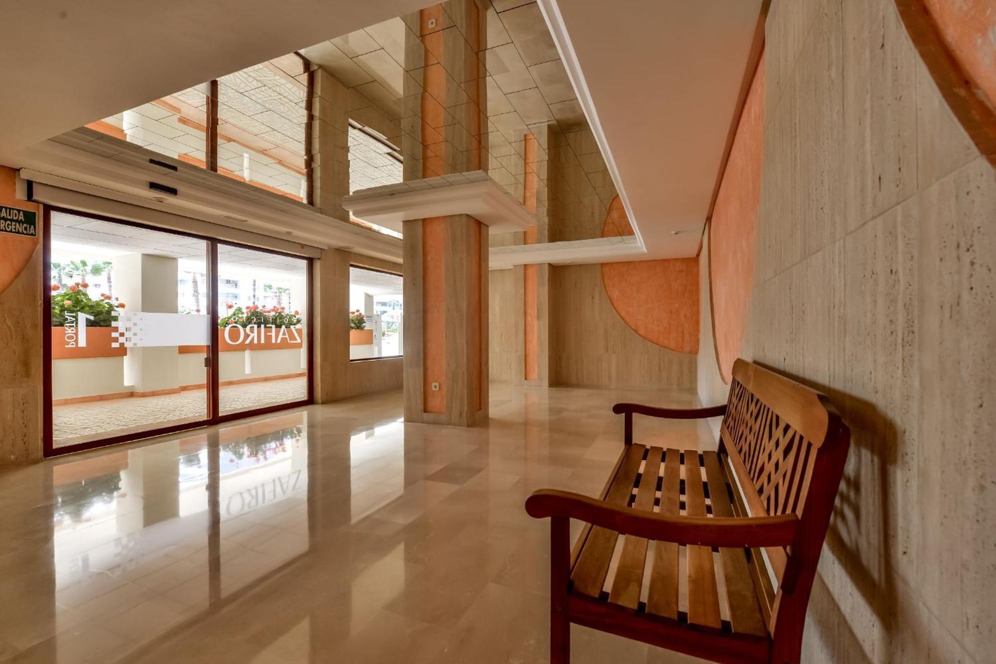 Apartamentos Zafiro Atico Calpe Ngoại thất bức ảnh