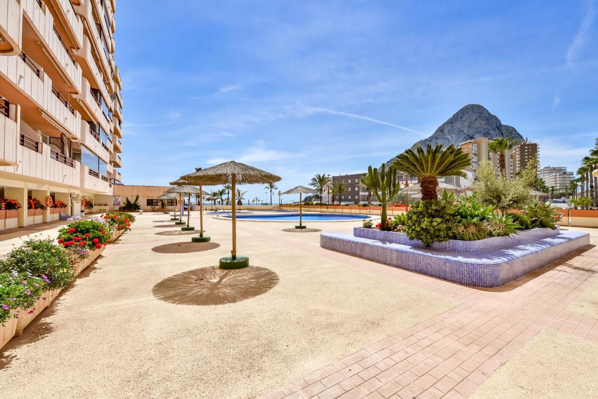 Apartamentos Zafiro Atico Calpe Ngoại thất bức ảnh